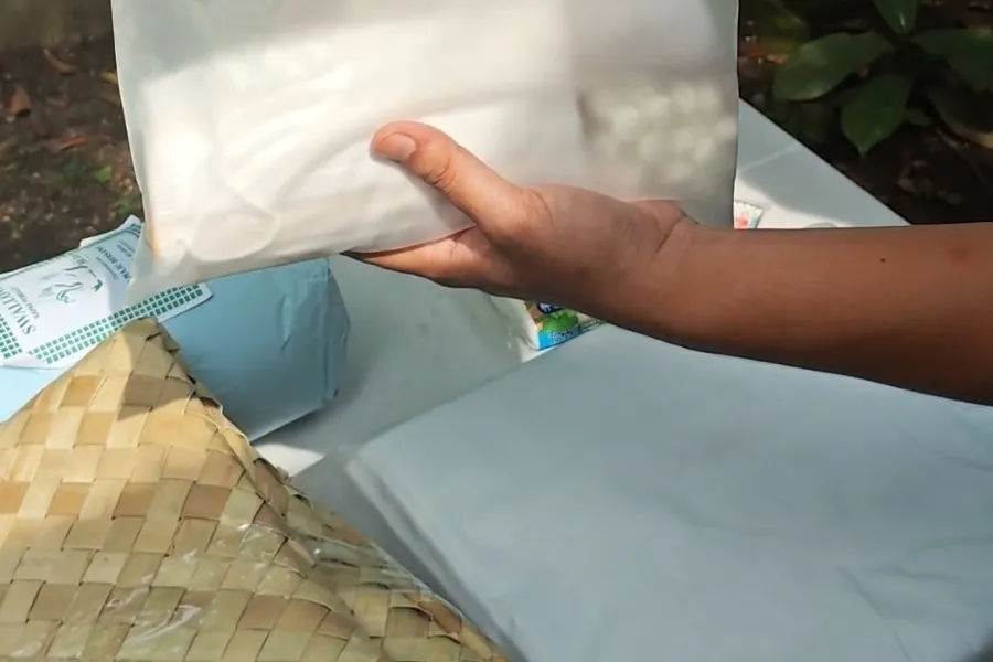 الكرامة عند الموت: أهدِ كفناً لقرى المسلمين المنسية